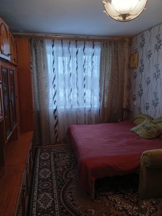 Здам секцію район Першотравневе.