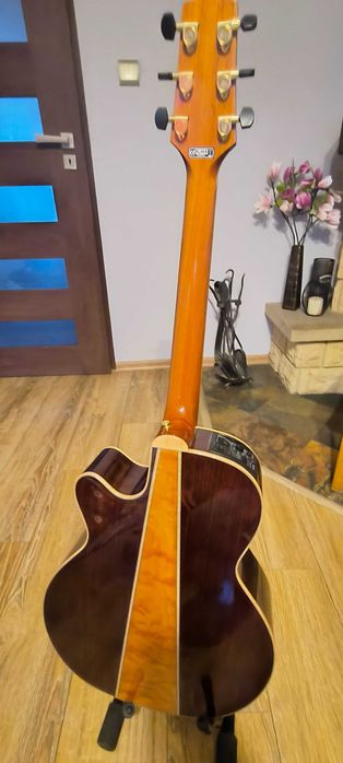 Gitara elektroakustyczna