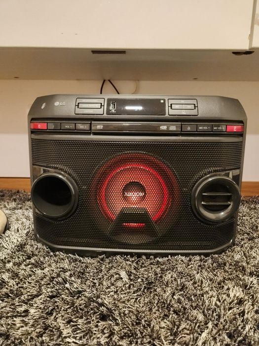 Caixa de som LG Bluetooth Wi-Fi