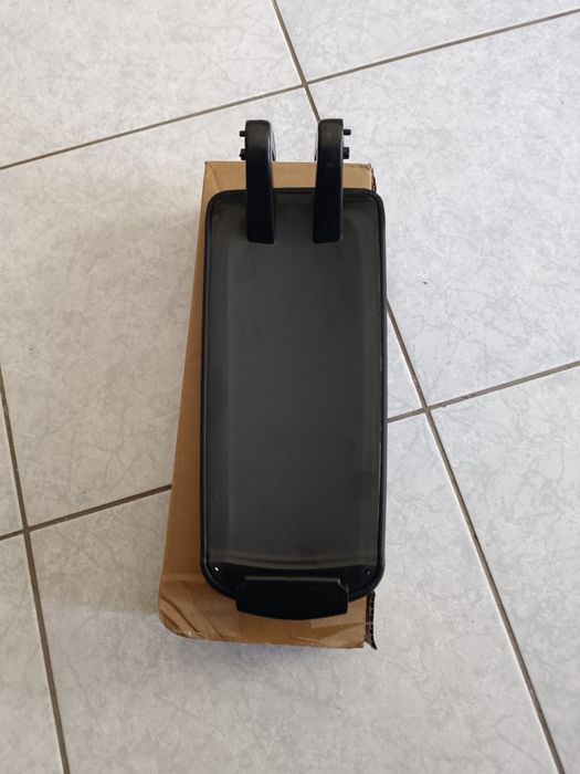 Tampa  de apoio de braço Audi A4