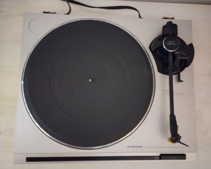 Pioneer PL 120 com agulha áudio technica