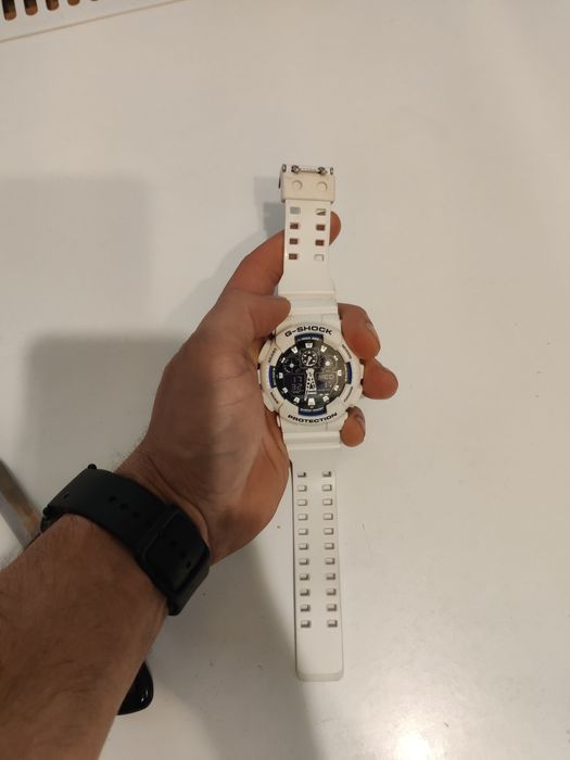 Casio G-shock GA-100b