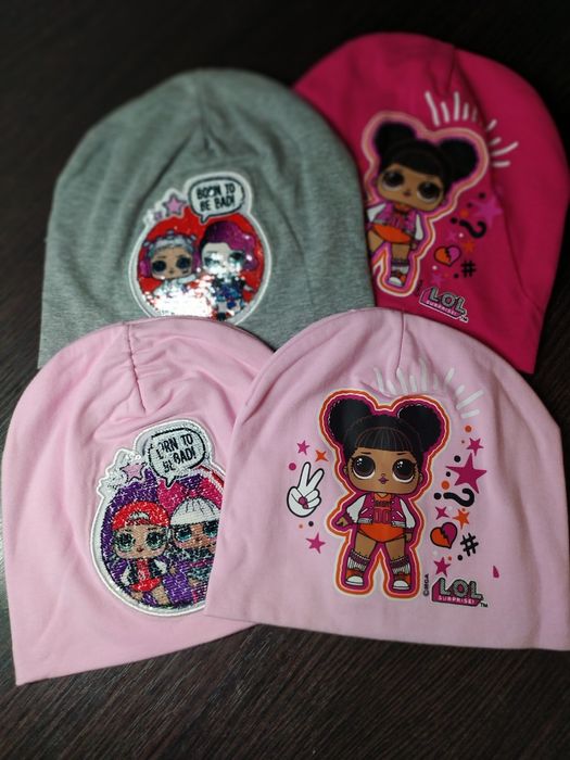 Шапочки для дівчинки