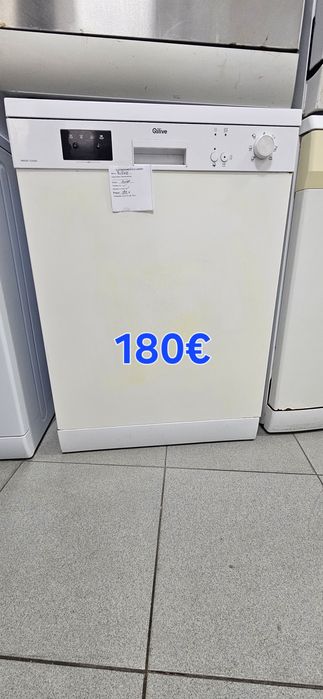 Máquina de Lavar Loiça em Excelente Estado