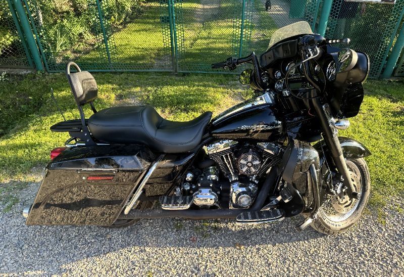 Harley Davidson FLHX Street glide 1.6