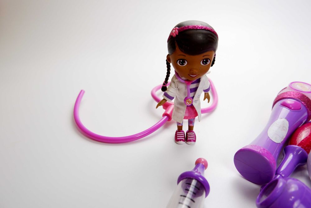 Набор Disney Just Play McStuffins доктор кукла  lol микрофон  клиника