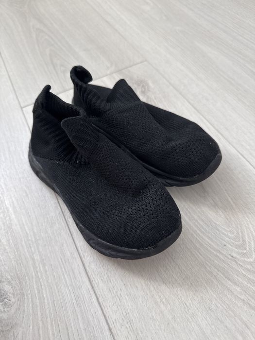 Легесенькі кросівки