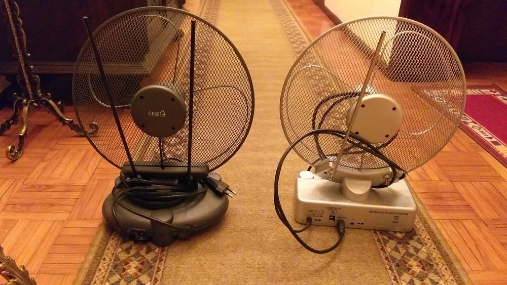 Antena interior de televisão