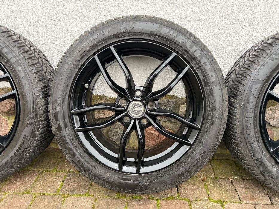 Koła felgi Hyundai Kona I40 5x114.3 zimą 215/55/17