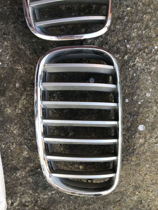 Решітки (ноздрі) капота Бмв х5 е70