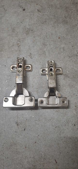 Dobradiças portas de armários
