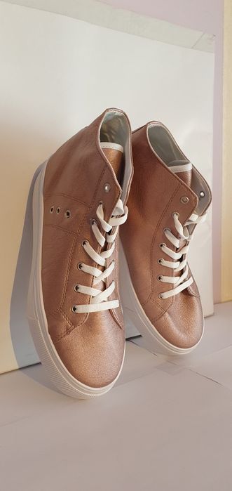 Buty nowe damskie włoskie Heine rozmiar 40