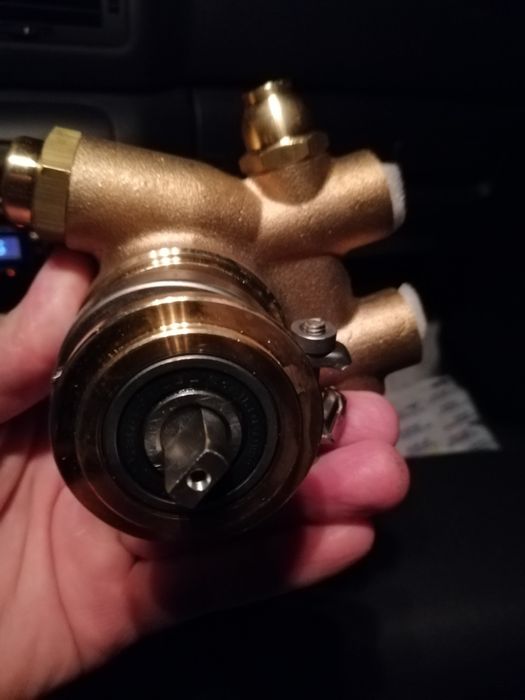 Помпа хомутова Fluid-o-Tech 100 галон . Для кавома