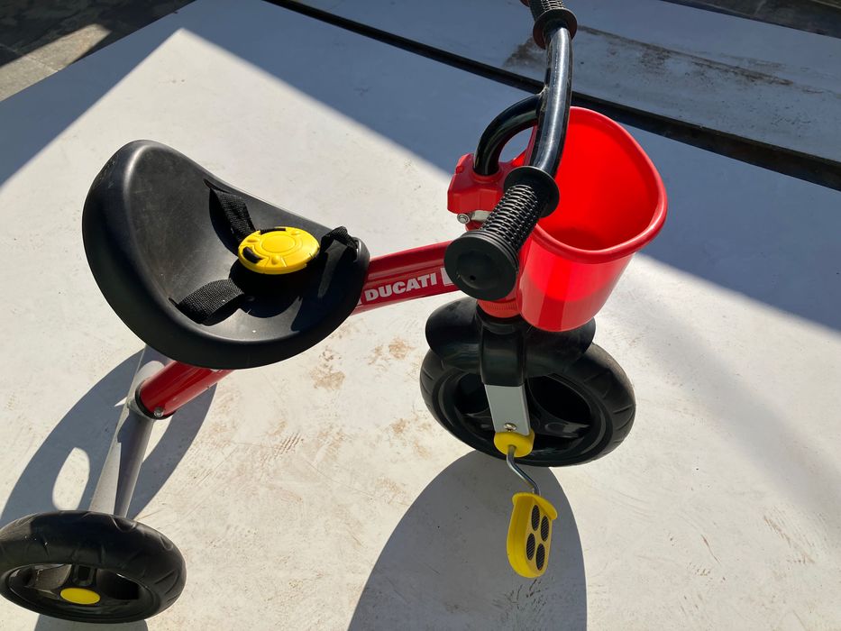 Triciclo Chicco U-go Trike Ducati