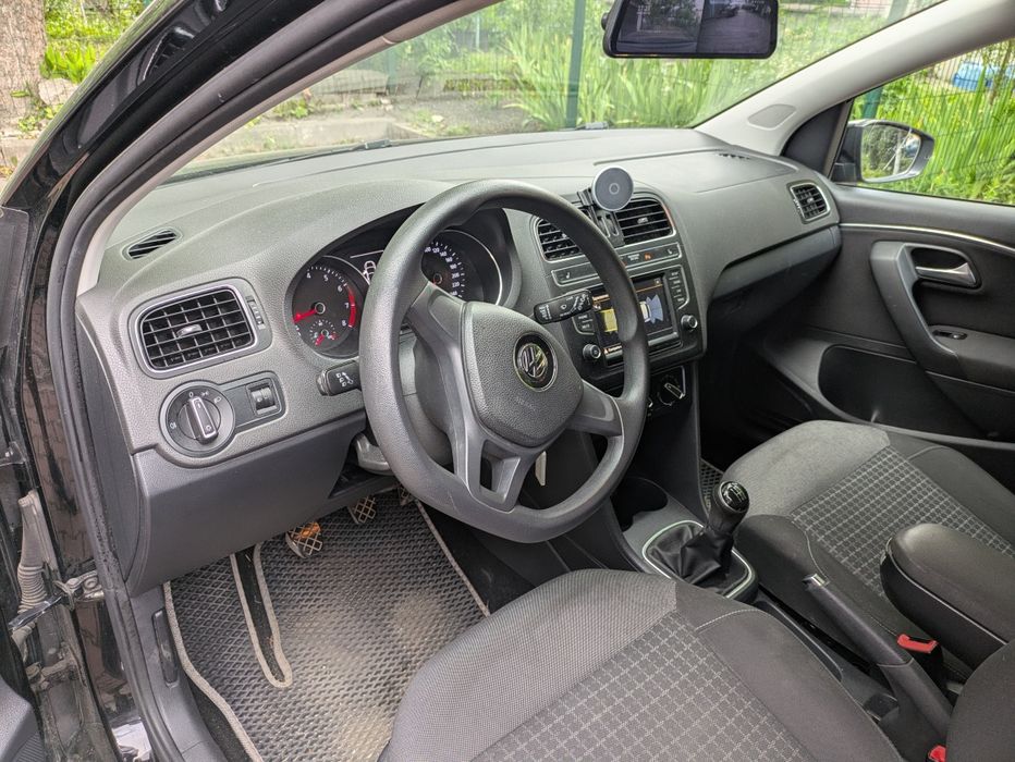 Volkswagen Polo 2015 VIN WVWZZZ6RZFY310602 фото оголошення 5 з 24