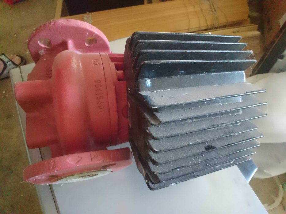 насос циркуляційний Grundfos upe 32-120. 220v, 1 фаза, інверторний