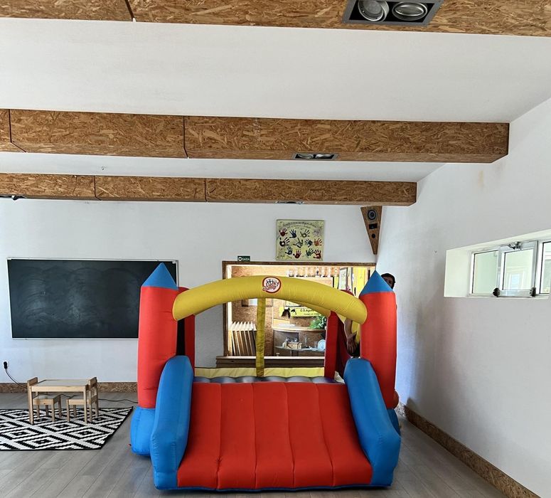 Alugamos insuflável pula pula para festas aniversário ou batizado