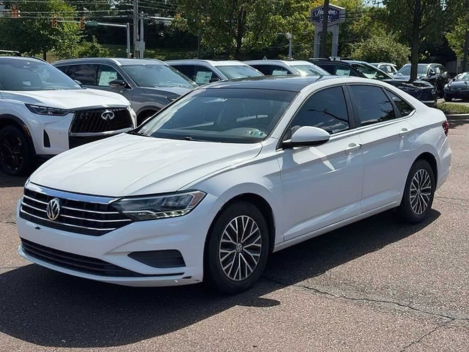 Volkswagen Jetta      2019