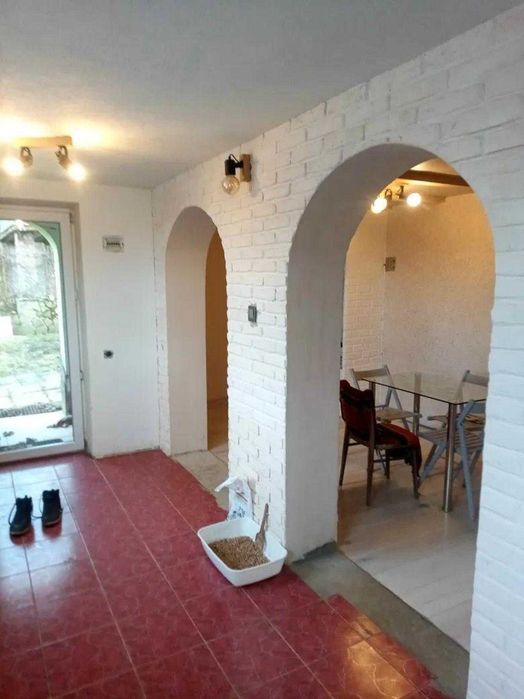 Продаж дачного будинку з ремонтом Завадів