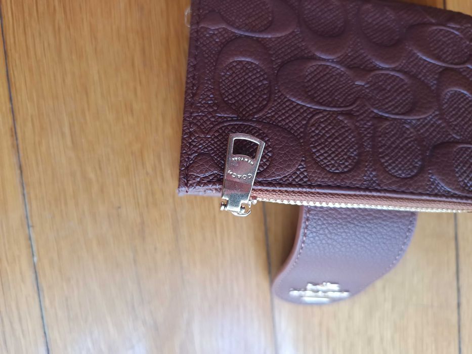 Carteira Coach nova