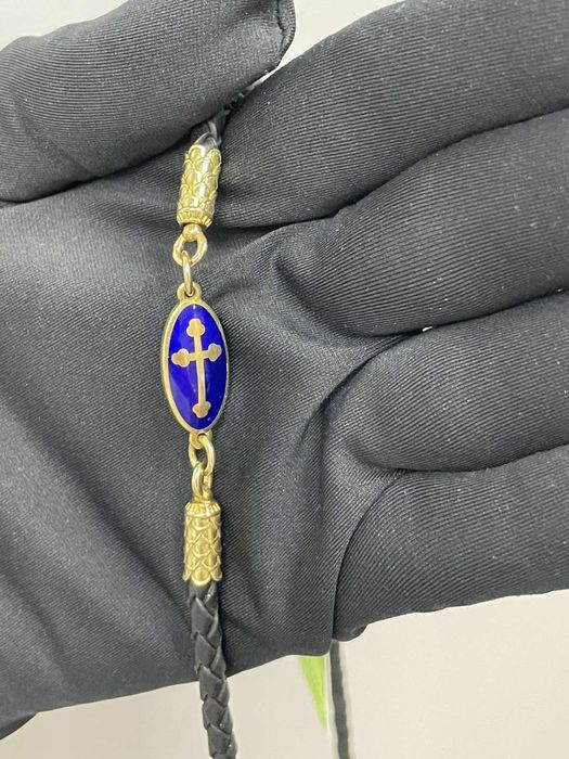 Золотой крест , эмаль , бриллианты , сапфиры.