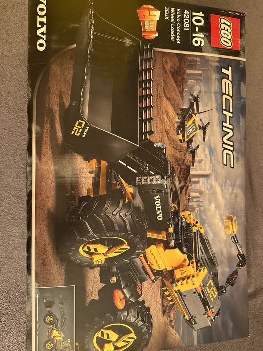 Lego 42081  Technic - Volvo ładowarka kołowa ZEUX nowa