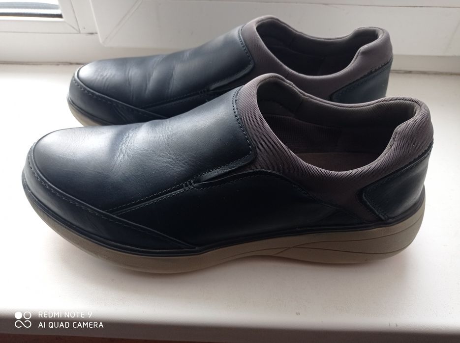 мокасіни  Clarks  р 44 - 45
