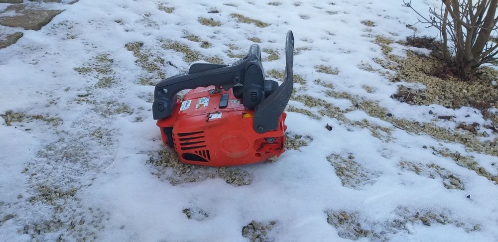 Piła gałęziówka oleo-mac 932 C.