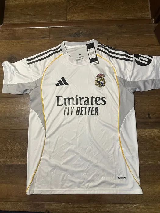 Real Madryt Adidas jersey size M ds 79 PLN