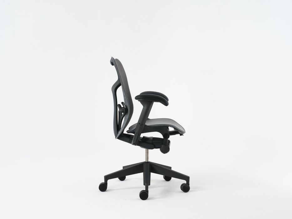 Cadeira Herman Miller modelo Mirra 2 full options