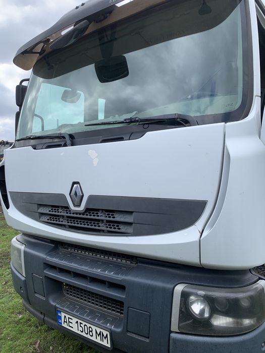 Продам зчіпку Renault Premium 2010 + алюмінієвий самоскид Schmitz 2009