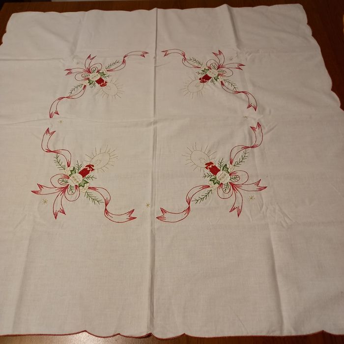 Świąteczny  obrusik 80×82