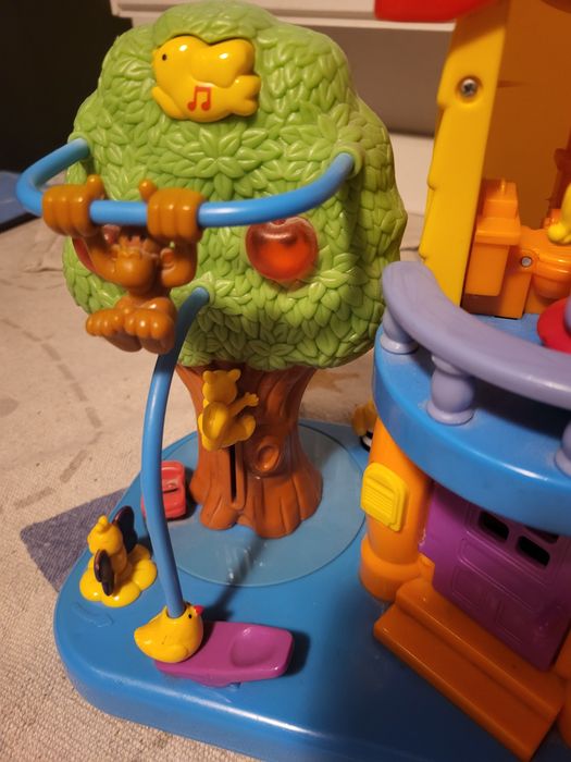 Domek dumel zabawka grajaca