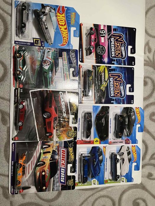 Машинки hot wheels та matchbox