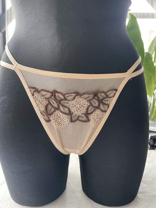 Stringi 368 rozm S,M, L (707,486)