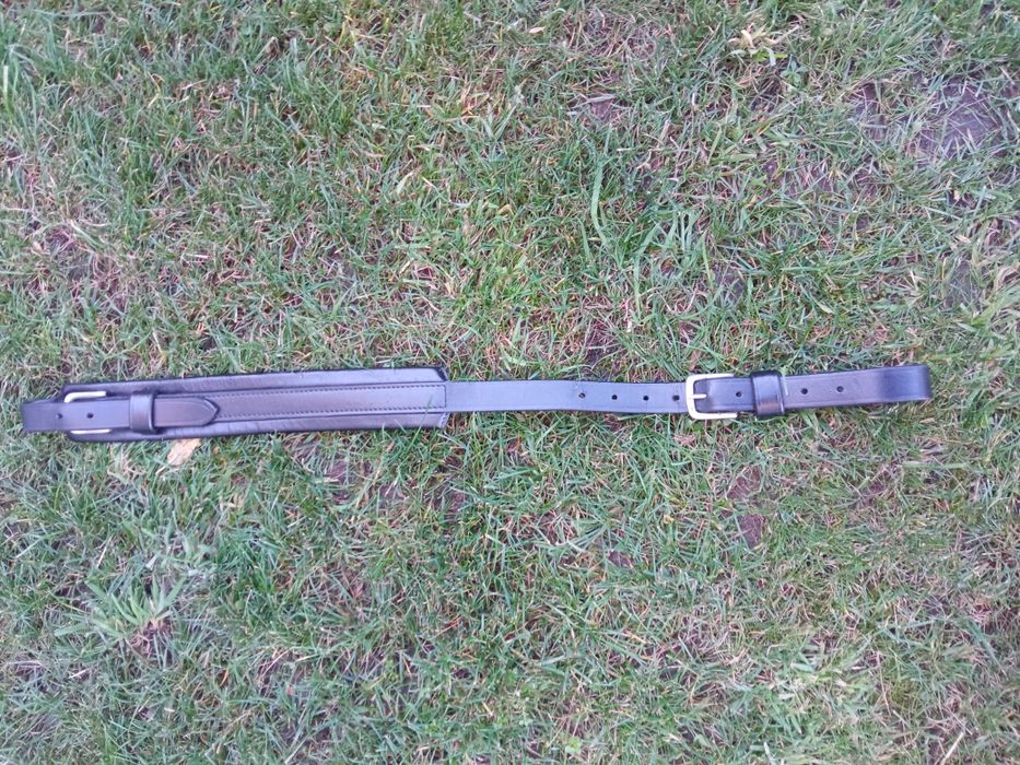 Łącznik uprzęży, element