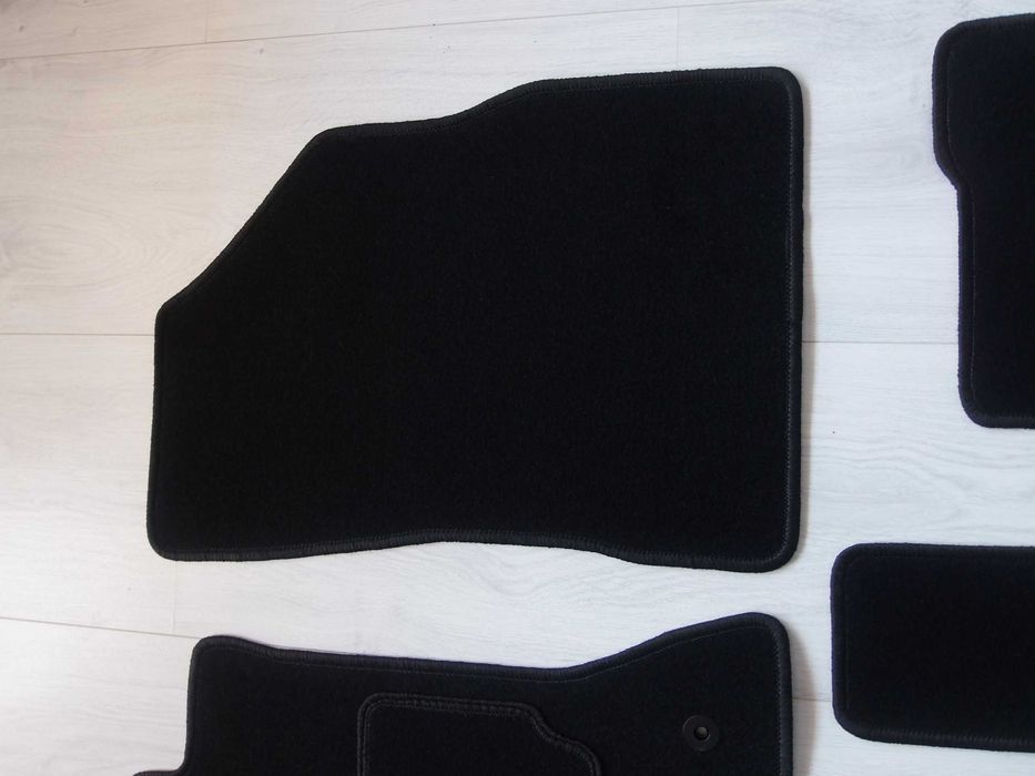 Dywaniki Welurowe Citroen C4 Picasso 1 I 06-12 Dopasowane 5 Osobowy