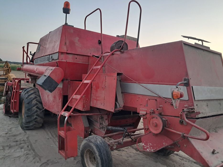 Kombajn na części Massey Ferguson 307 silnik sieczkarnia koło pasowe