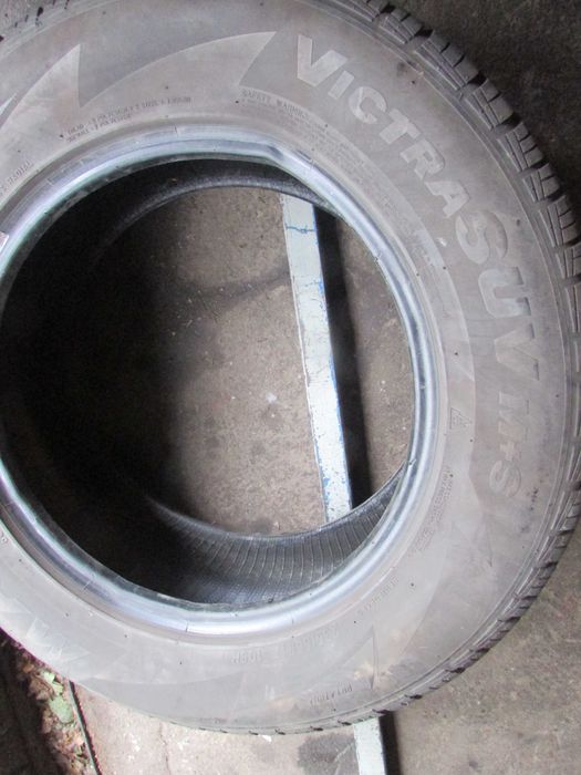 235/65/17 шини Maxxis Victra SUV M+S