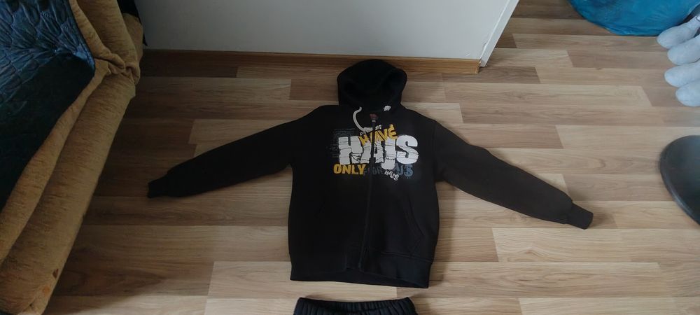 Bluza i spodnie dresowe chłopięce