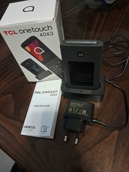 Telemóvel TCL one touch