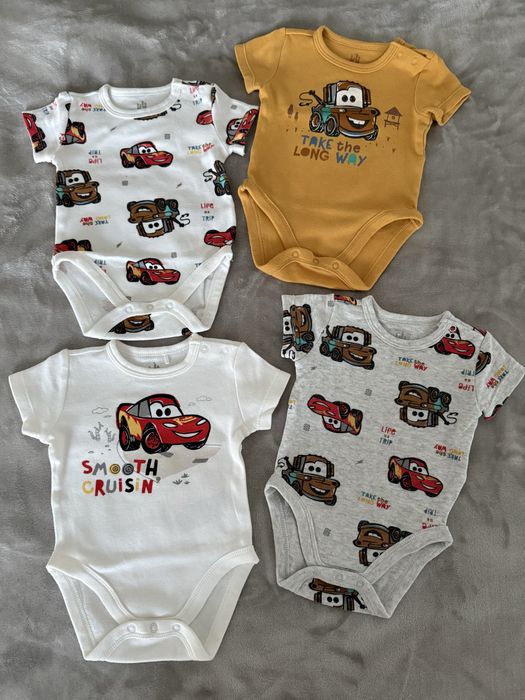 Ubranka dla niemowlaka - body rozm. 62