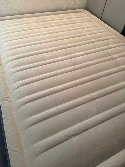 Colchão insuflável Intex (L152 x P203 x A46)