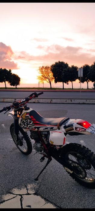 Honda XR 250r  lindíssima
