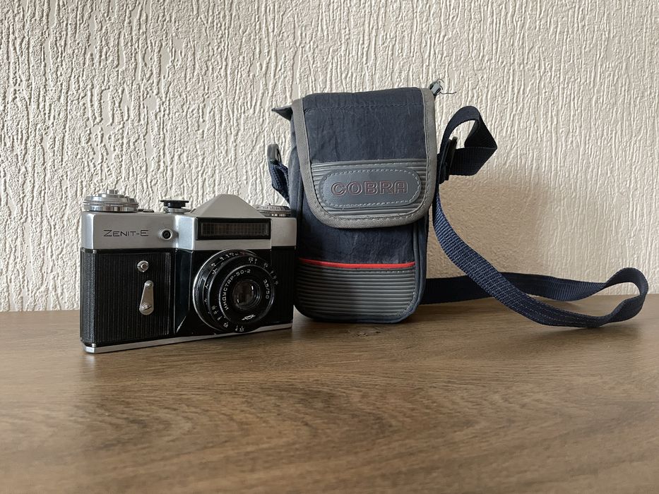 Zenit-e з сумкою