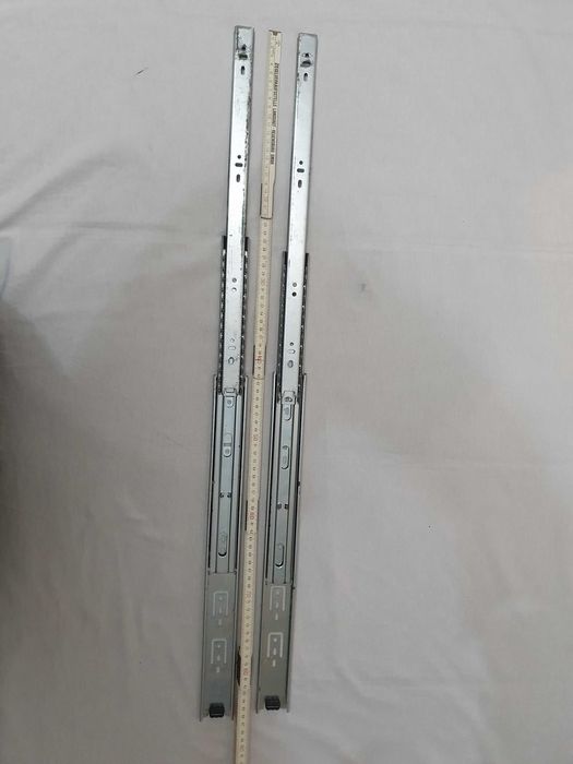 Направляющая шариковая  для мебельных полок.