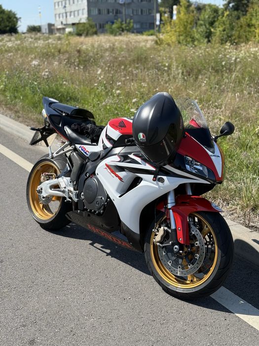 Honda CBR1000rr 2006 Fireblade sc57