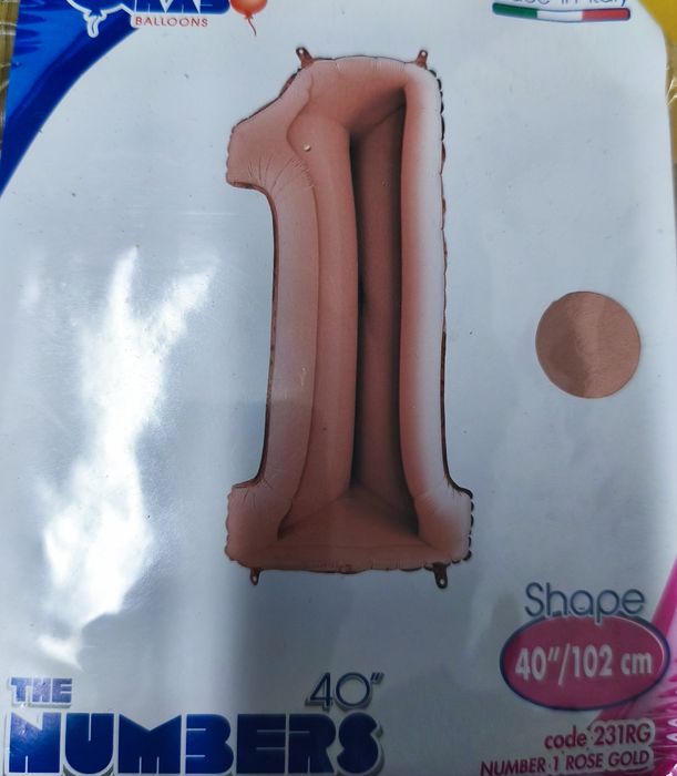 Vários números para aniversário coloridos