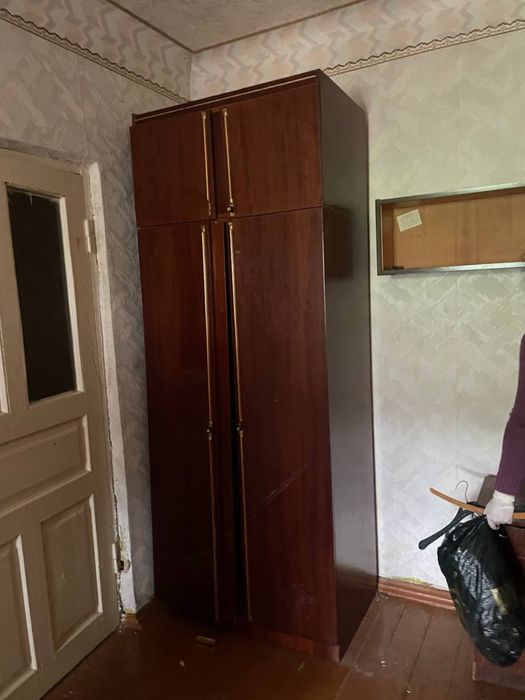 Віддам безкоштовно меблі!