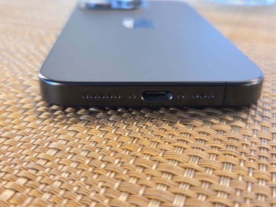 Iphone 15 pro 128gb